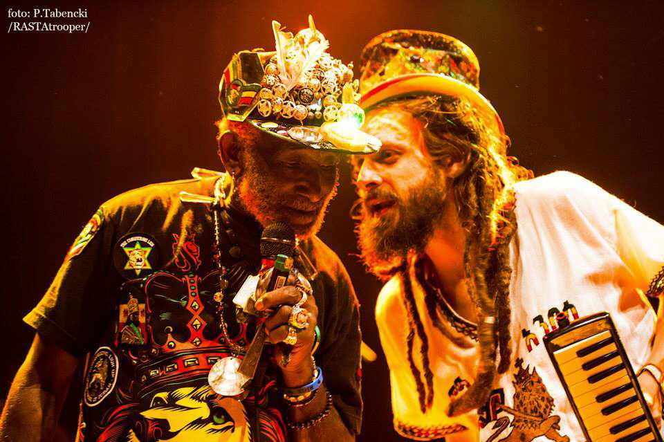 Lee Perry + Puraman - Gebouw T 2014