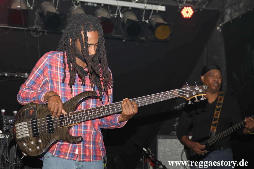 Raging Fyah