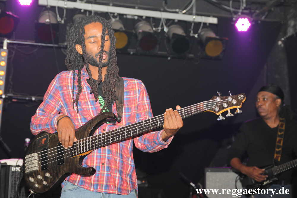 Raging Fyah