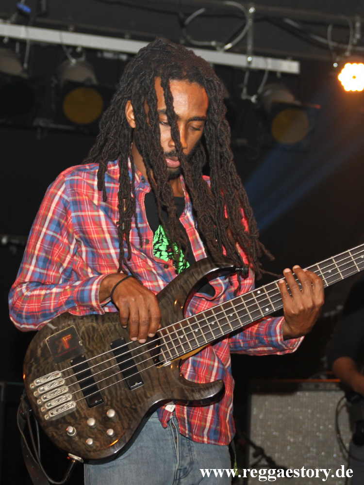 Raging Fyah