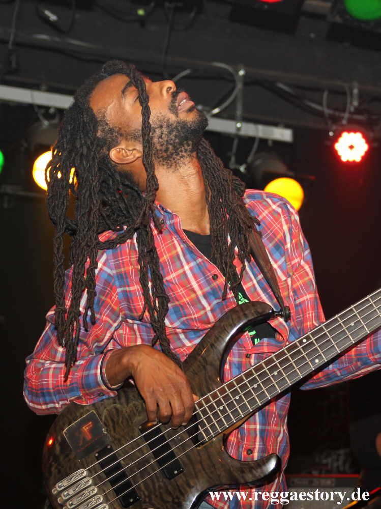 Raging Fyah
