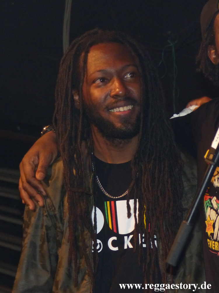 Raging Fyah - Llamar "Riff Raff" Brown
