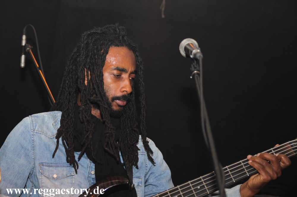 Raging Fyah