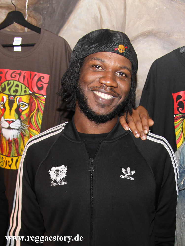 Kojo - Raging Fyah