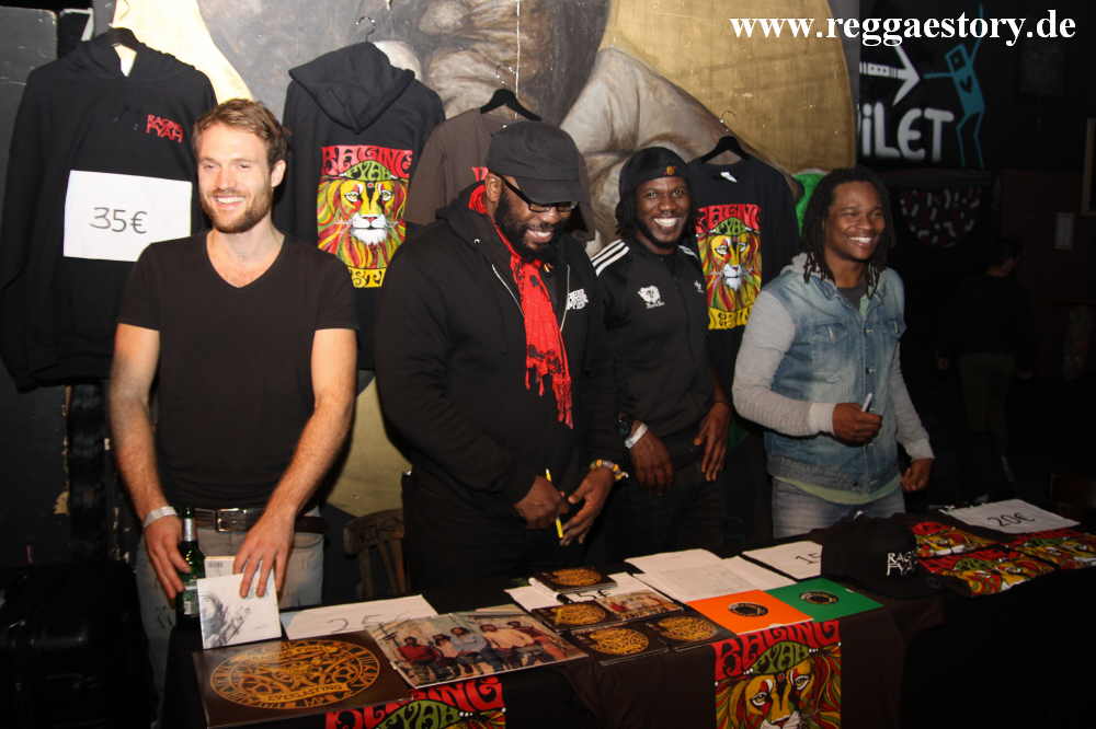 Raging Fyah & Chris Toppa - YAAM Berlin