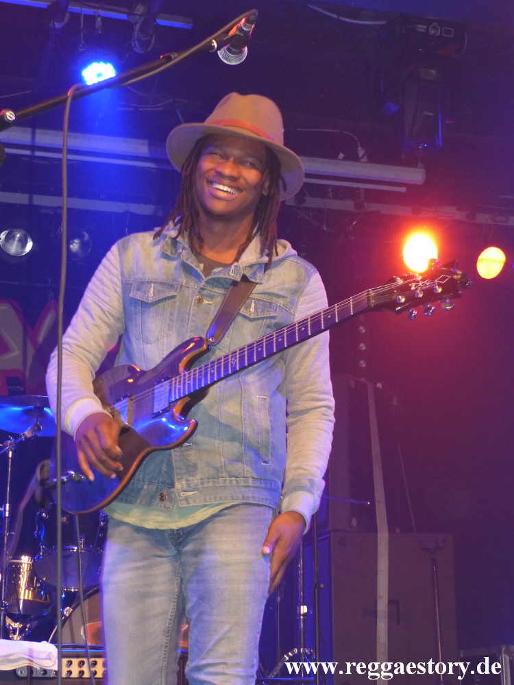 Kumar Bent - Raging Fyah
