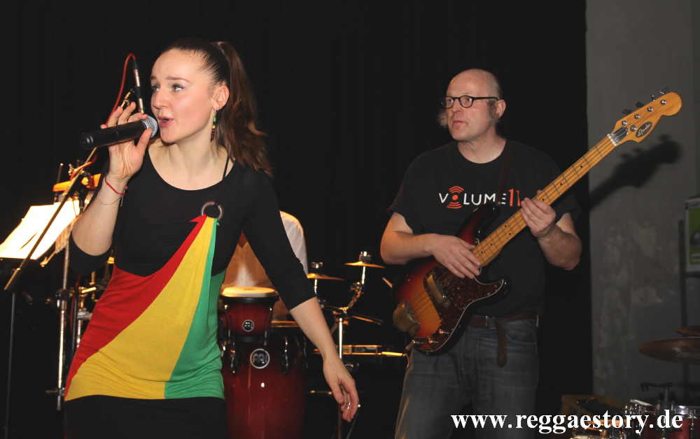 Rat Race - Josefine + Bodo