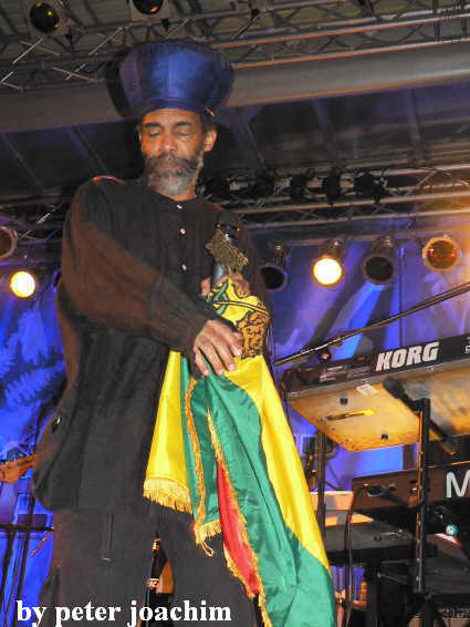 Iqulah & Giddeon Force