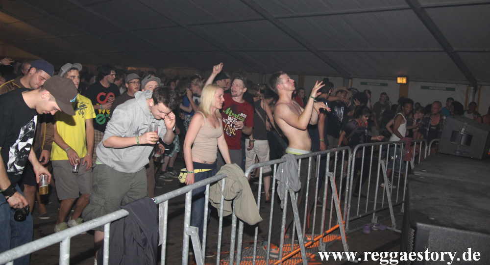 Ky-Enie - Reggae Jam 2012