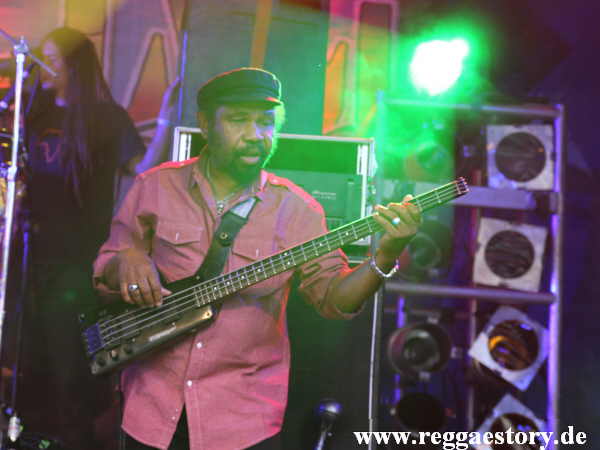 Tosh Meets Marley - Fully Fullwood - Reggae Jam 2012