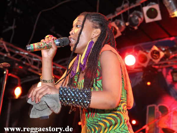 Nkulee Dube - Reggae Jam 2012