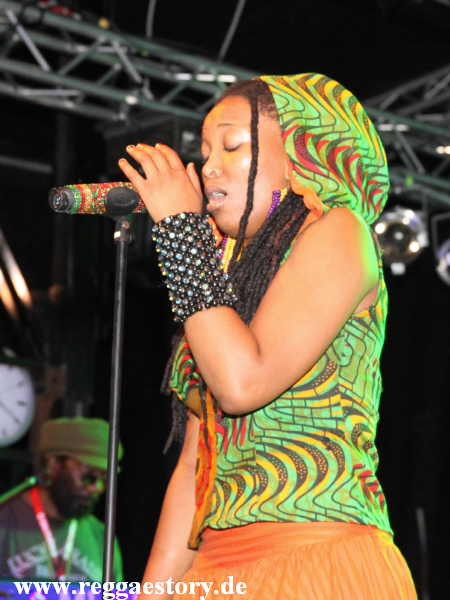 Nkulee Dube - Reggae Jam 2012