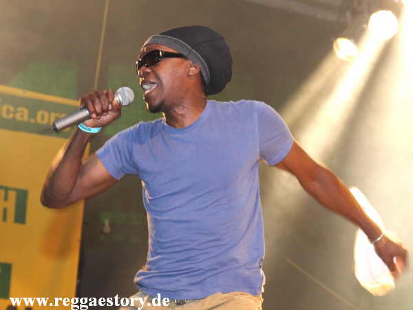 Ray Darwin - Reggae Jam 2012