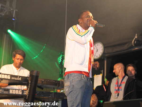 Mega Banton - Reggae Jam 2012