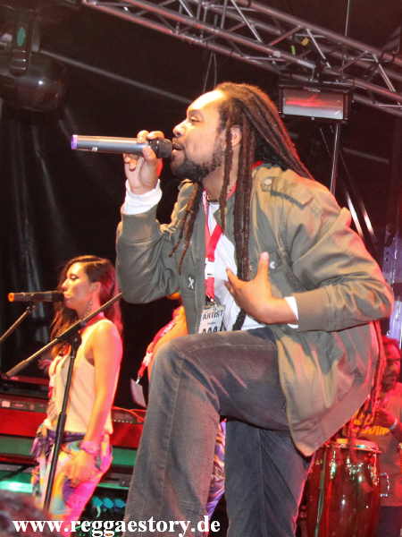 I Grades + Smiley bei Anthony B - Reggae Jam 2012