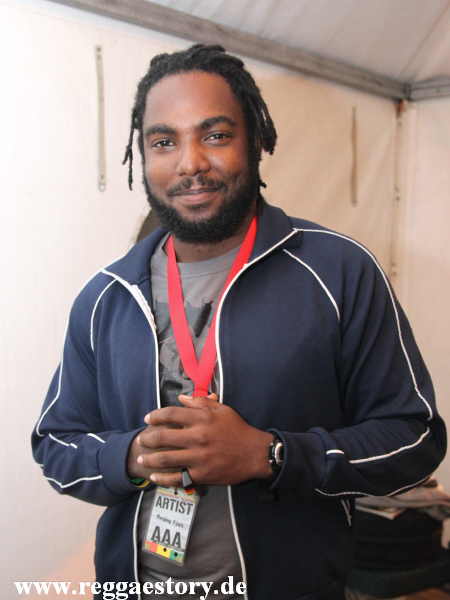 Raging Fyah - Reggae Jam 2012