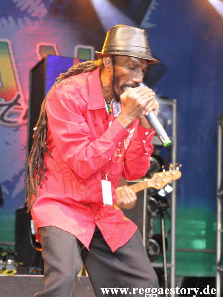 The Jays - Reggae Jam 2012