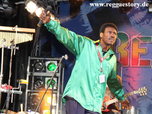 The Jays - Reggae Jam 2012