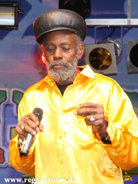 The Jays - Reggae Jam 2012