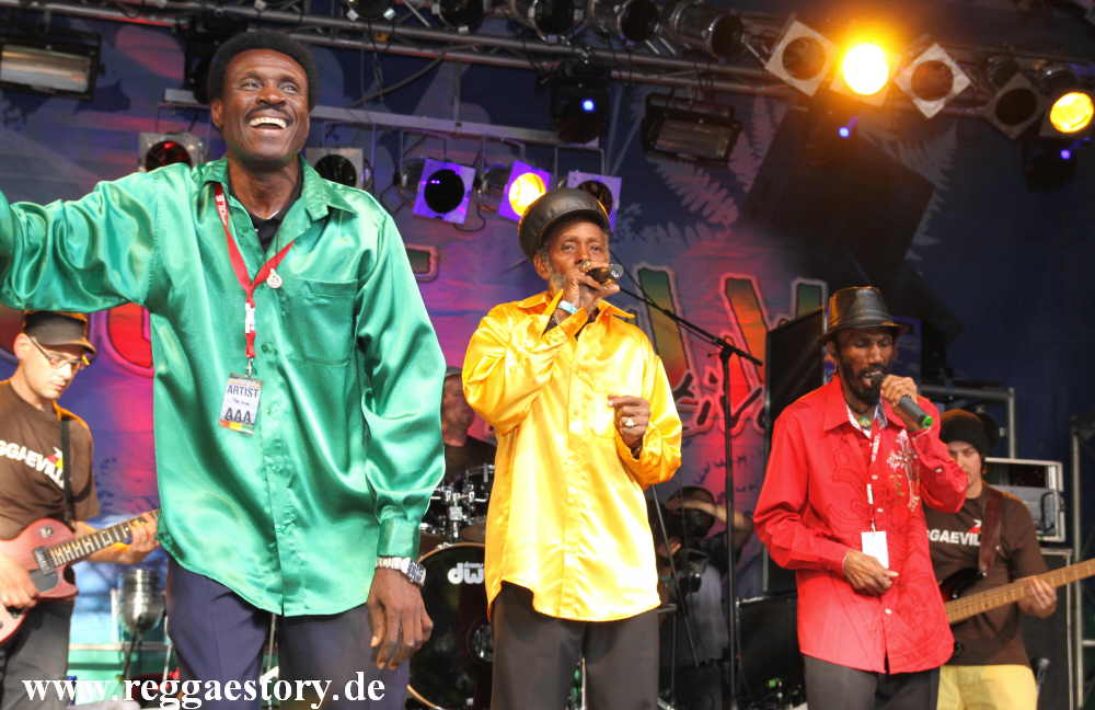 The Jays - Reggae Jam 2012
