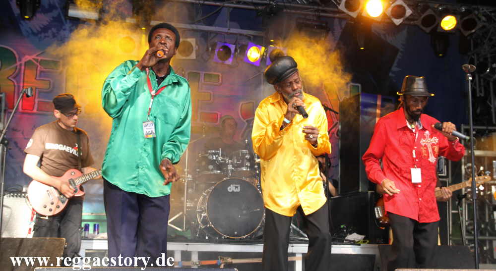 The Jays - Reggae Jam 2012