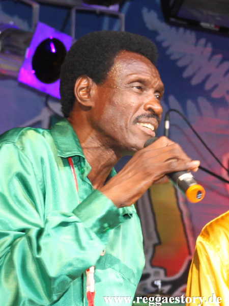 The Jays - Reggae Jam 2012