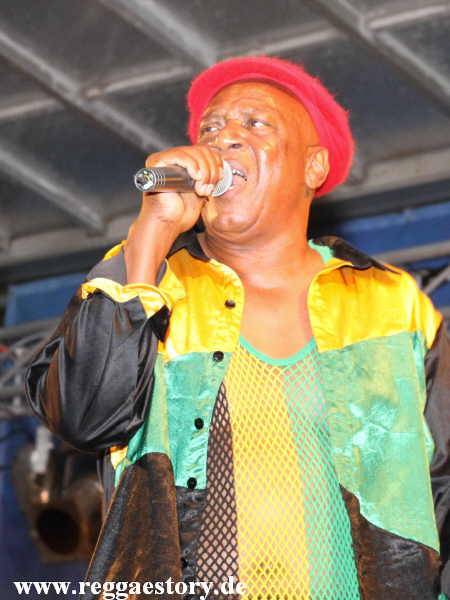 Lord Sassafrass - Reggae Jam 2012