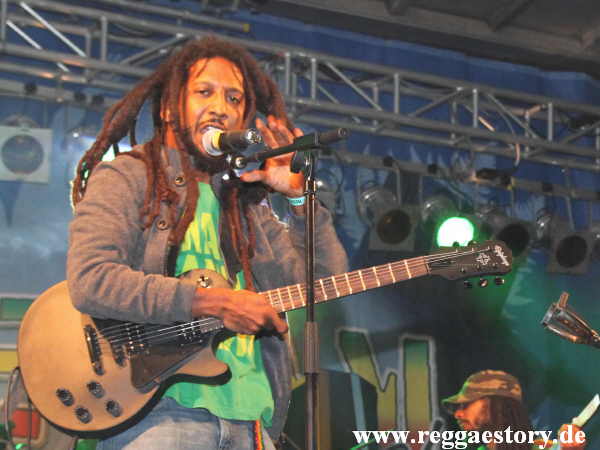 Rootz Underground - Reggae Jam 2012