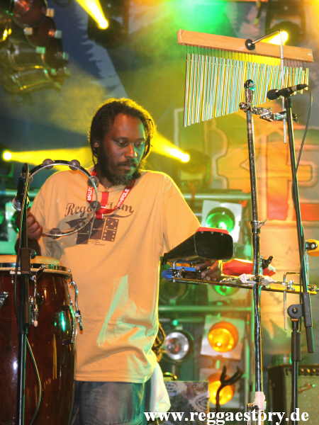 Abdul bei Kirk Davis a.k.a. Little Kirk - Reggae Jam 2012