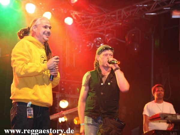 Ganjaman & Sheriff - Reggae Jam 2012