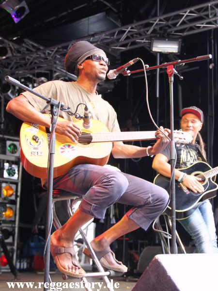 Ray Darwin - Reggae Jam 2012