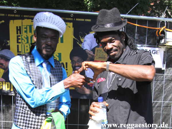 Meeks & Meeks - Backstage - Reggae Jam 2012