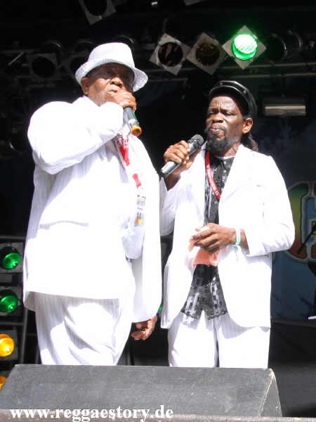The Silvertones - Reggae Jam 2012