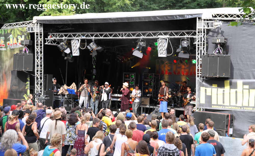 Dennis Alcapone & Winston Reedy - Reggae Jam 2012