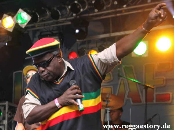 The Mighty Diamonds - Reggae Jam 2012