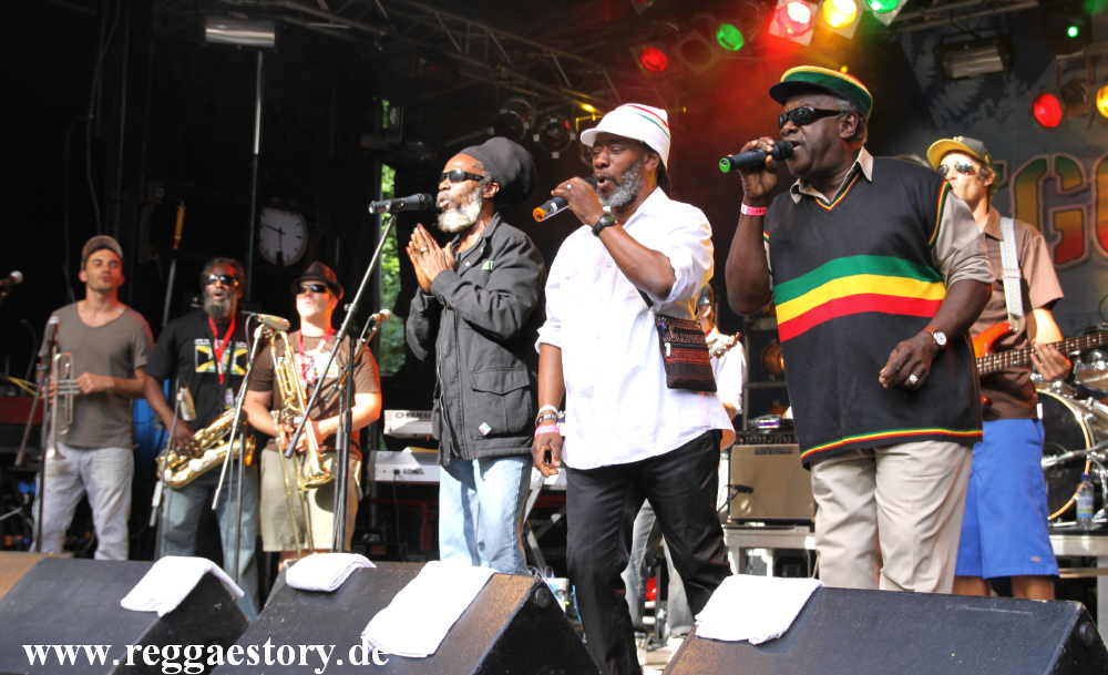 The Mighty Diamonds - Reggae Jam 2012