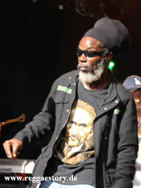 The Mighty Diamonds - Reggae Jam 2012