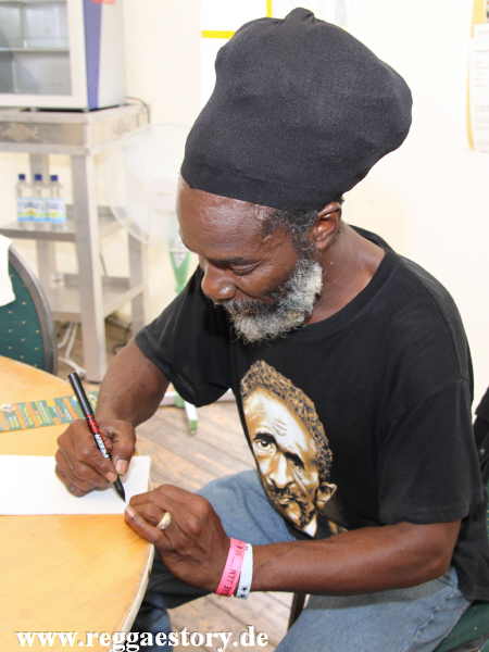 The Mighty Diamonds - Reggae Jam 2012