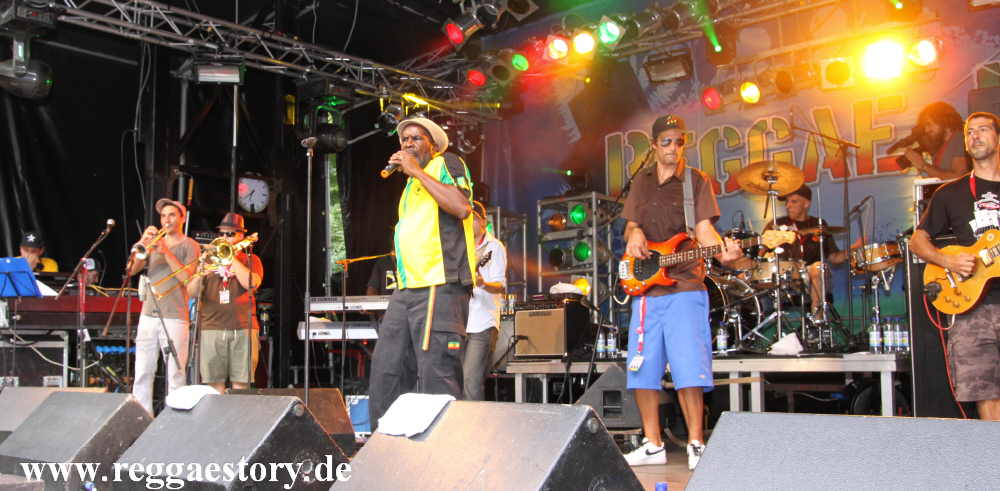Pablo Moses & The Handcart - Reggae Jam 2012