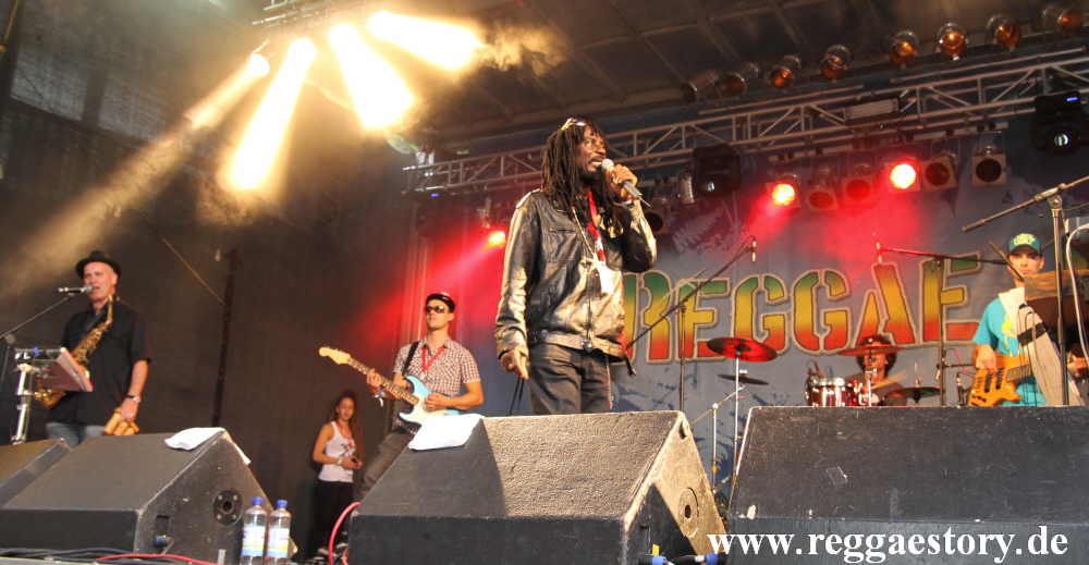 Cornel Campbell - Reggae Jam 2012