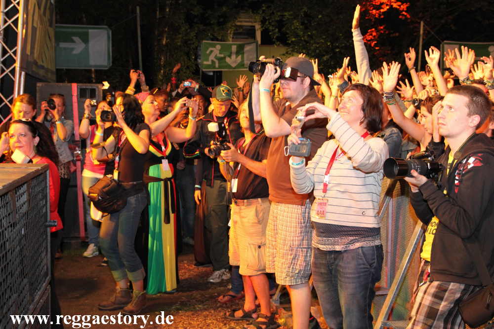bei Tarrus Riley - Reggae Jam 2012