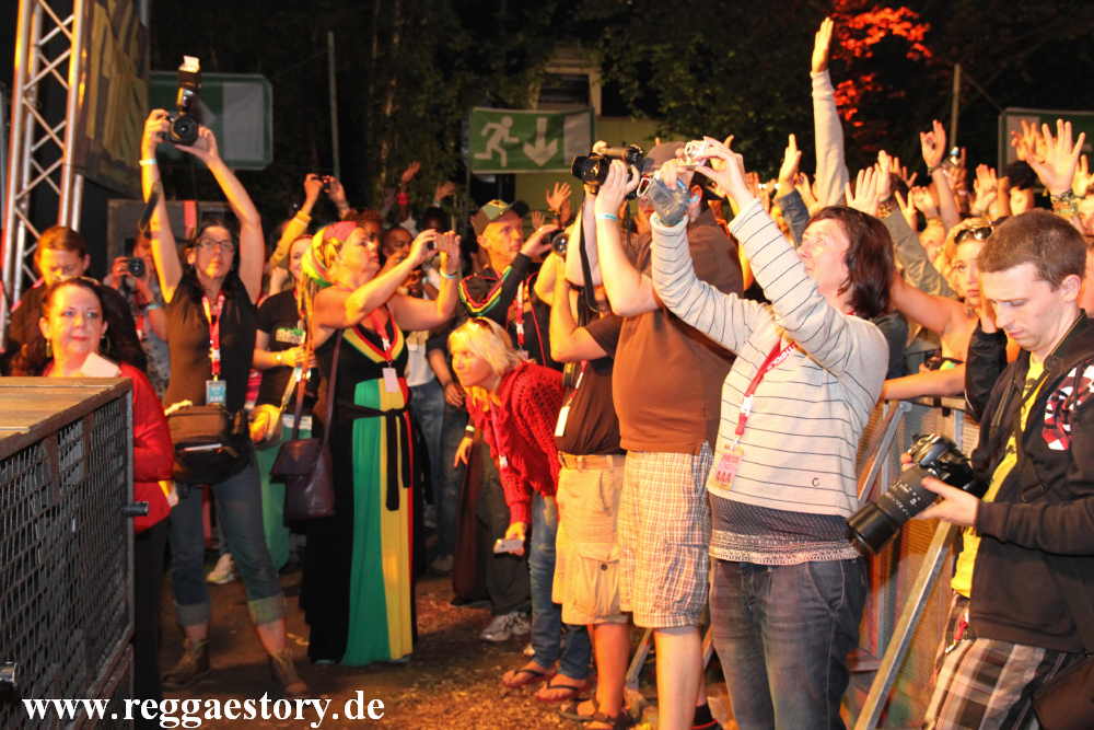 bei Tarrus Riley - Reggae Jam 2012