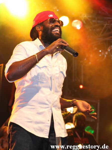 Tarrus Riley - Reggae Jam 2012