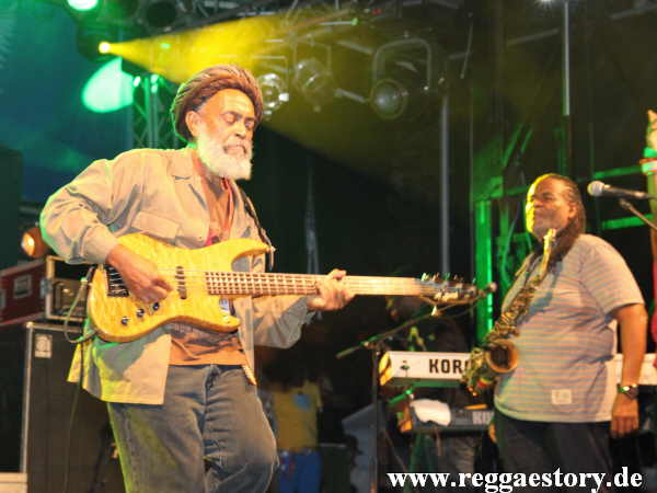 bei Tarrus Riley - Reggae Jam 2012