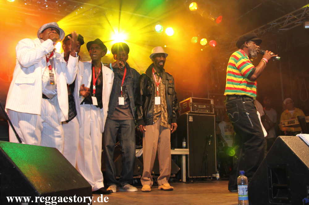 Silvertones & Jays & Johnny Osbourne - Reggae Jam 2012