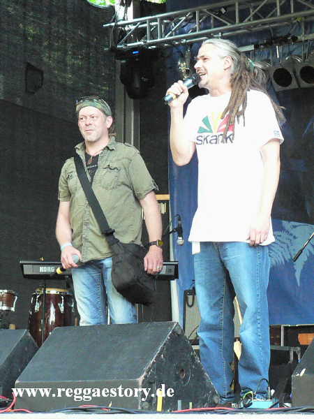 Ganjaman & Sheriff - Reggae Jam 2012
