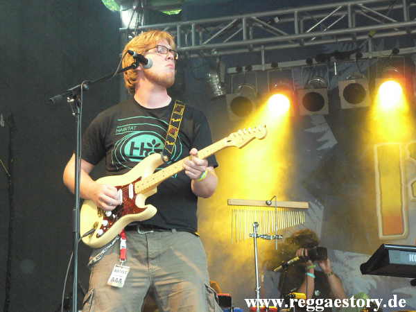 Lion Teeth - Reggae Jam 2012