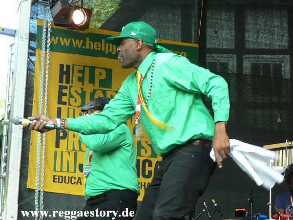 Captain Barkey & Wickerman - Reggae Jam 2102