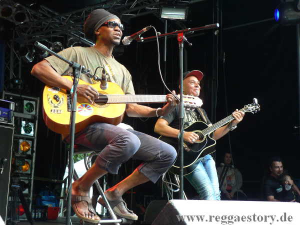 Ray Darwin - Reggae Jam 2012