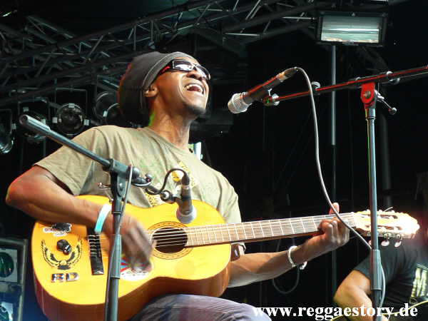 Ray Darwin - Reggae Jam 2012